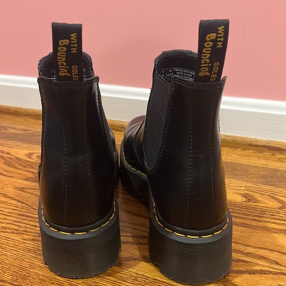 Doc Martens Ladies 11 Slip On Platform - Picture 2 of 4